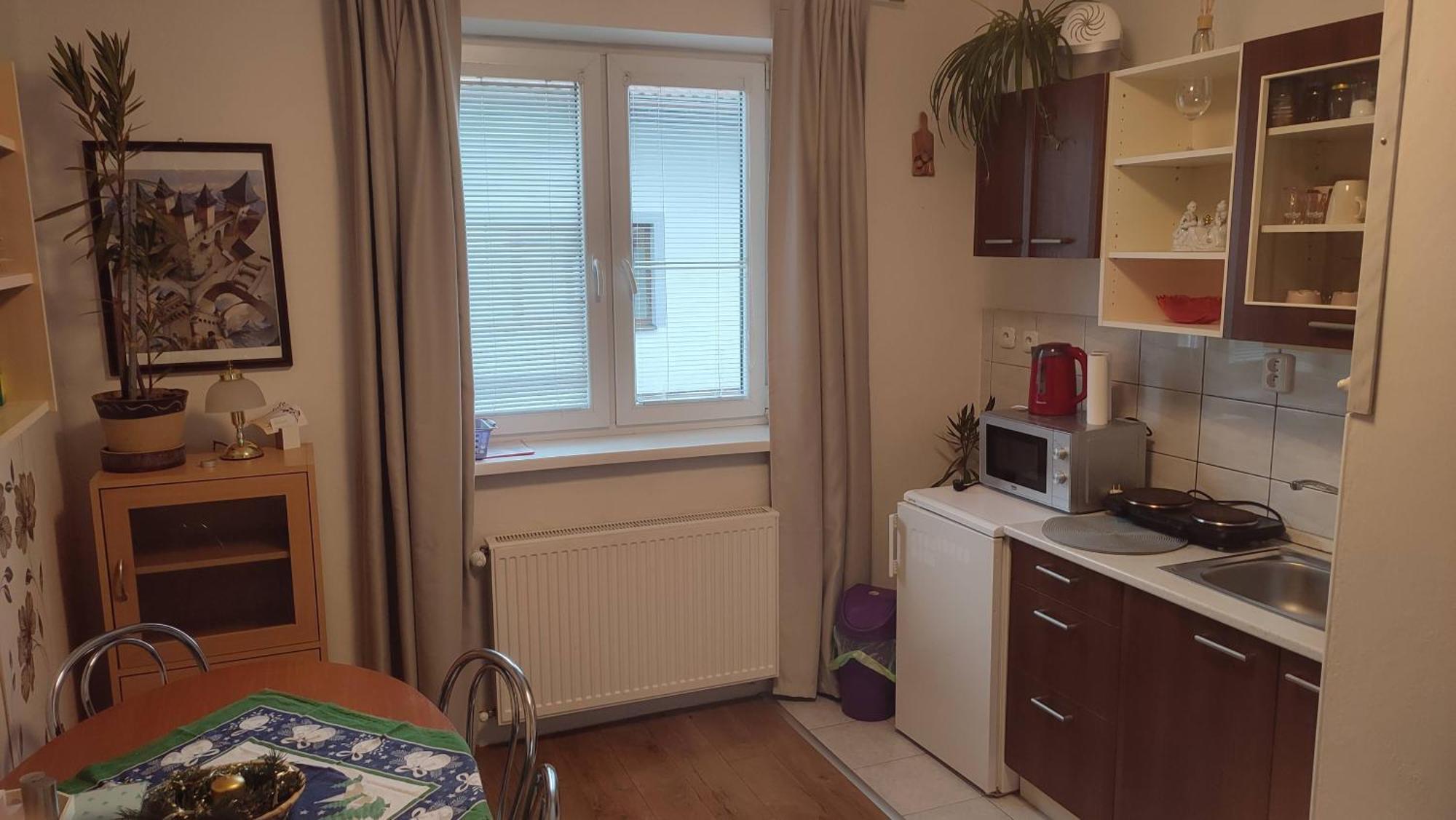 Begonia-Dom S Jednou Spalnou Bešeňová Kültér fotó