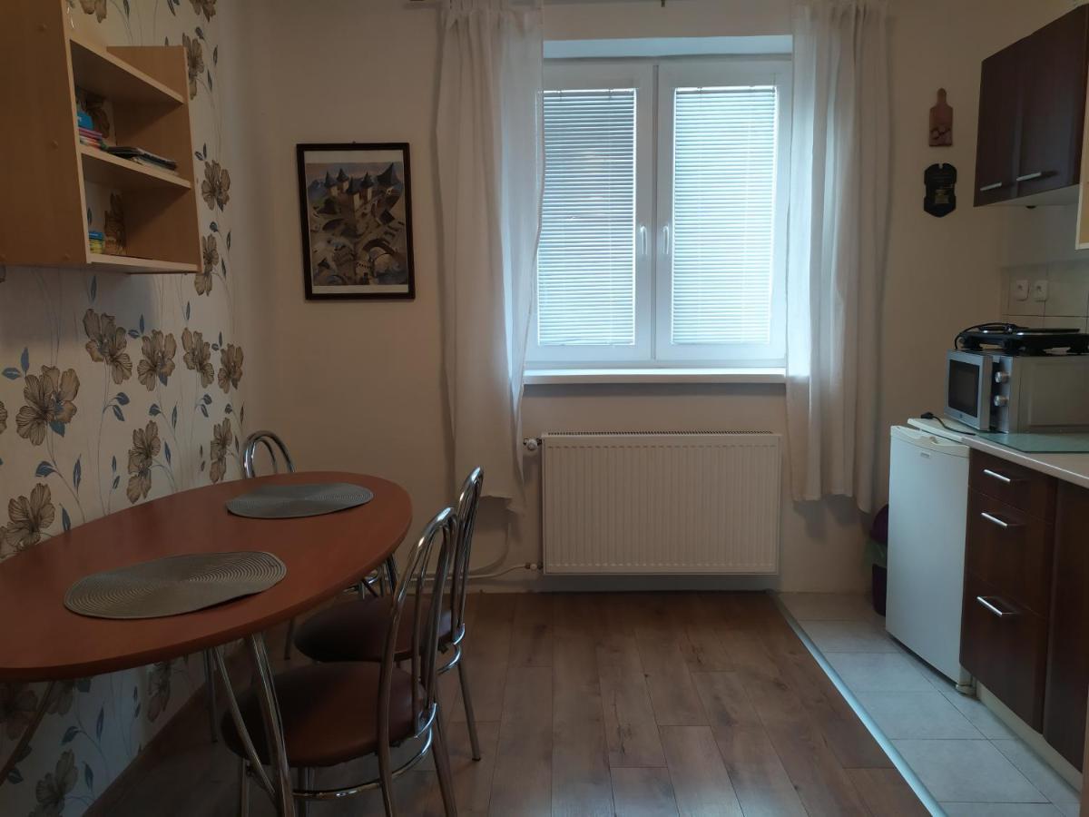Begonia-Dom S Jednou Spalnou Bešeňová Kültér fotó